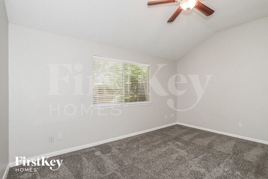 Building Photo - 7610 San Benito Dr