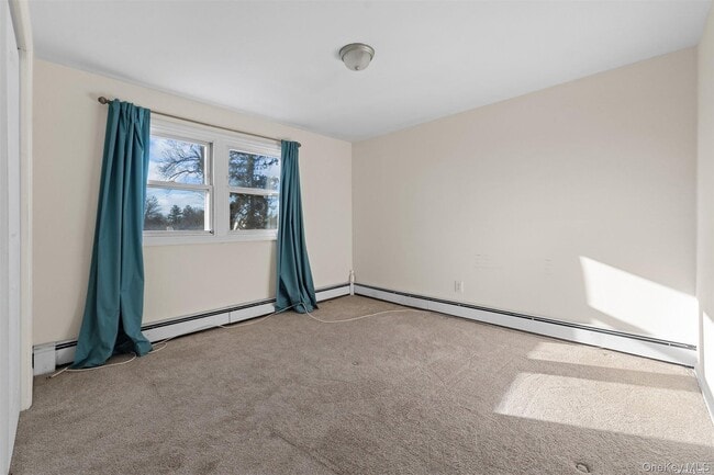 Building Photo - 733 14th St