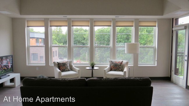 Building Photo - 5709 Rowland Rd