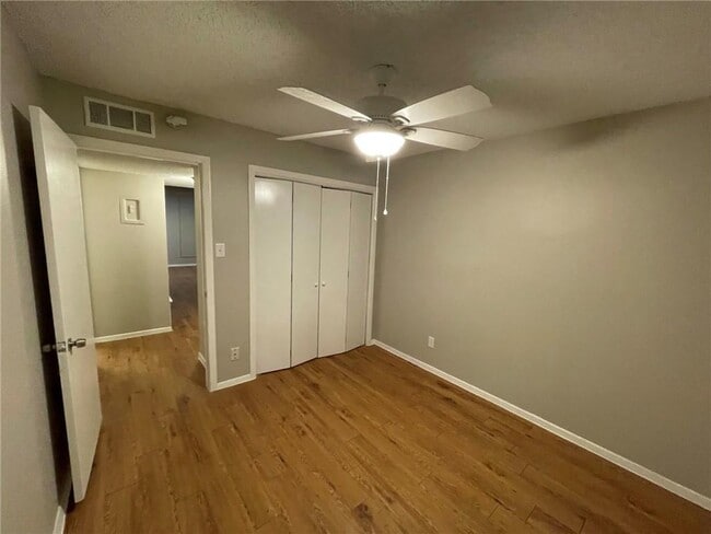 Building Photo - 2705 Windswept Cove