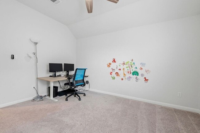 Building Photo - 17616 Chino Ln