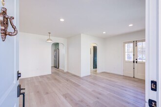 Building Photo - Riverside Residences