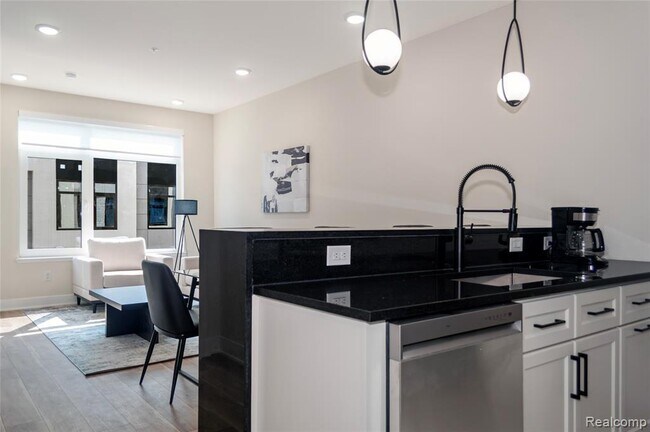 Building Photo - 1174 Smart Town Dr