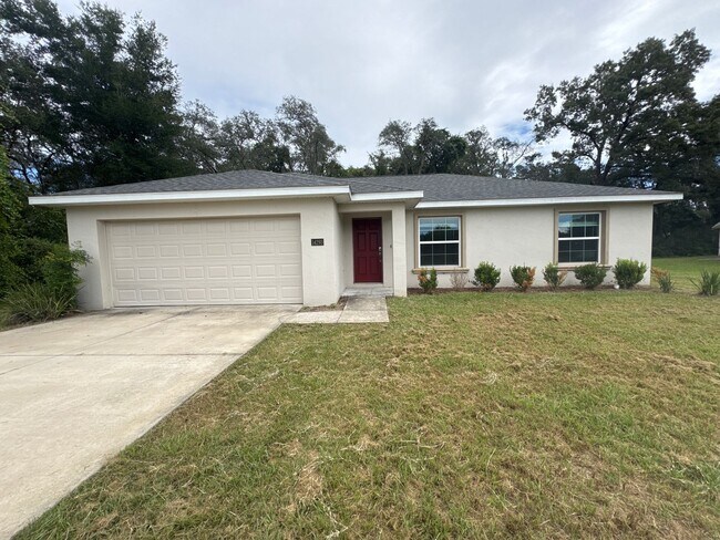 Building Photo - Desirable SW Ocala Neighborhood 3/2/2 **Wo...