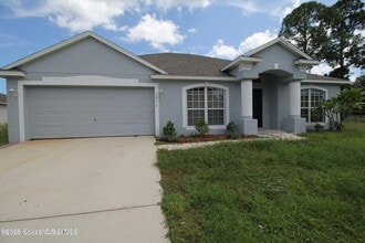 Building Photo - 1911 Garbett Ave