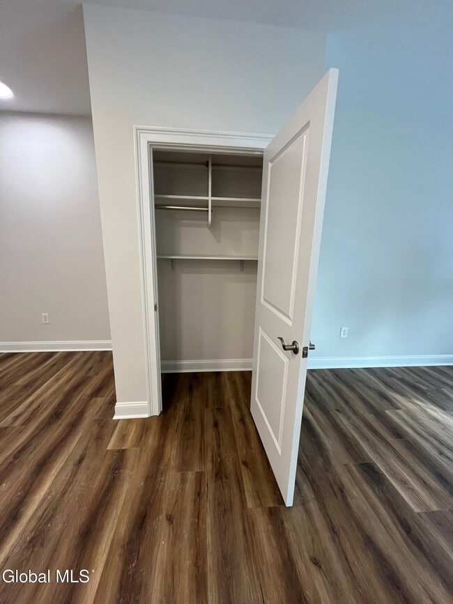 Building Photo - 60 Weibel Ave