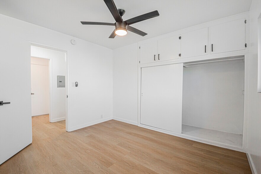 Building Photo - 6315 Cherry Ave