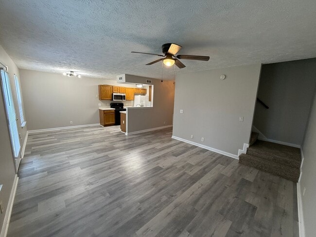 Building Photo - 272 Indian Park Dr