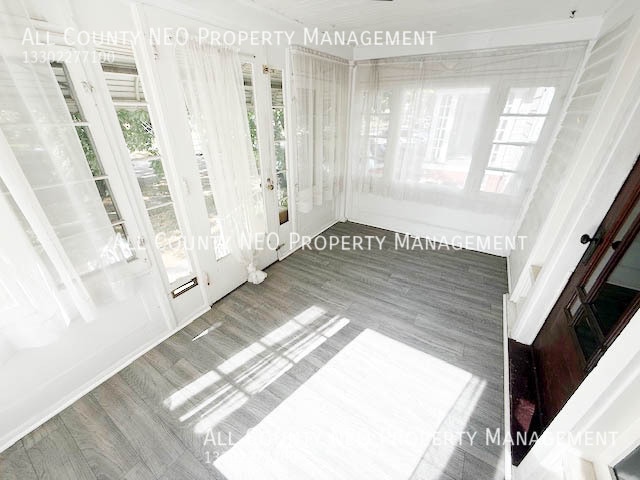 Building Photo - 3521 W 123rd St