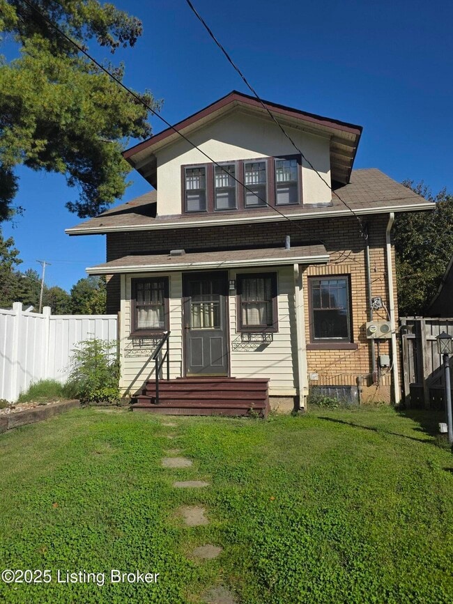 Building Photo - 1402 Main St