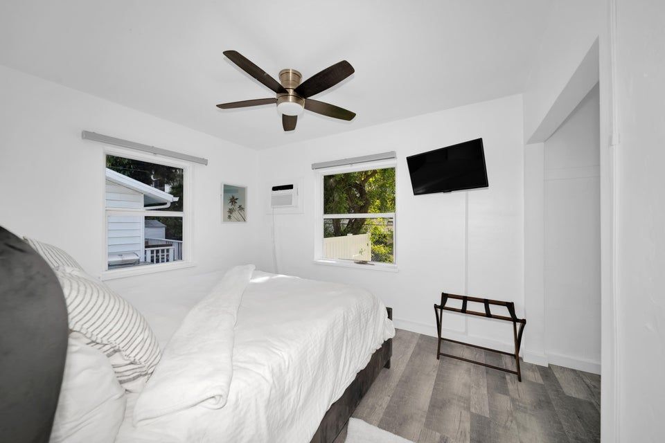 Building Photo - 2317 N Ocean Blvd