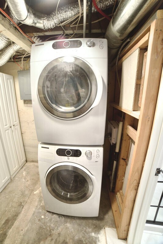 Building Photo - 368 S 700 W