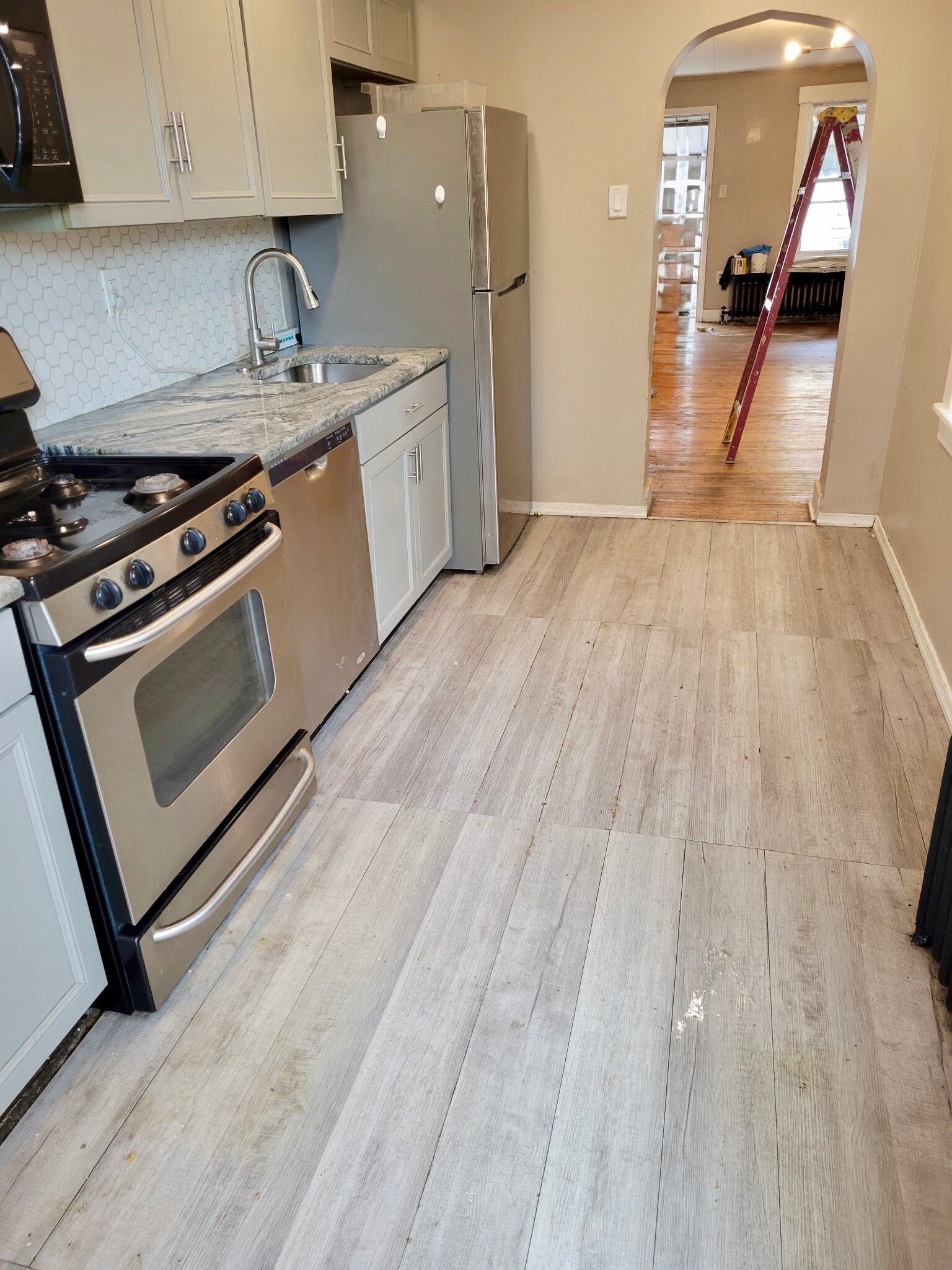 Kitchen - 332 S 11th St