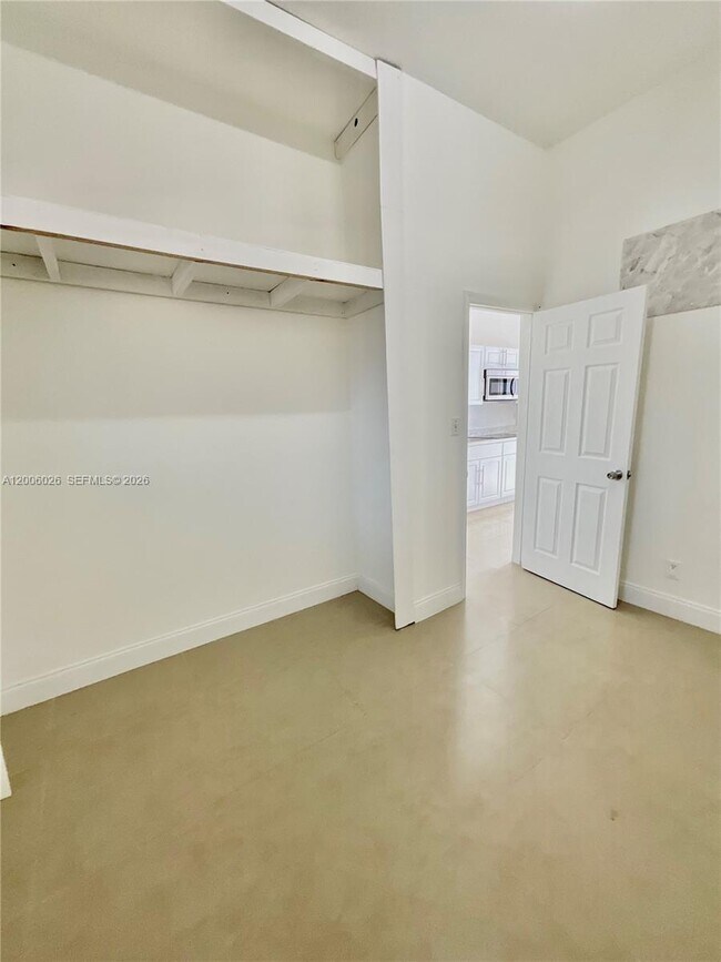 Building Photo - 2516 Cleveland St