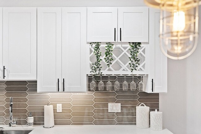 Building Photo - 1611 N 27th St