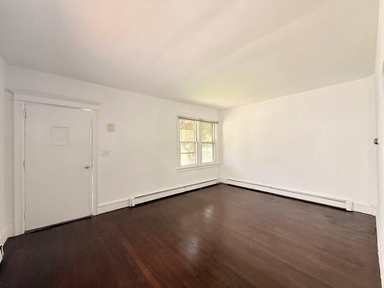 Building Photo - 296 Crestview Pl