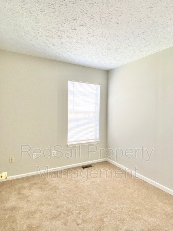 Building Photo - 308 Jacks Pl