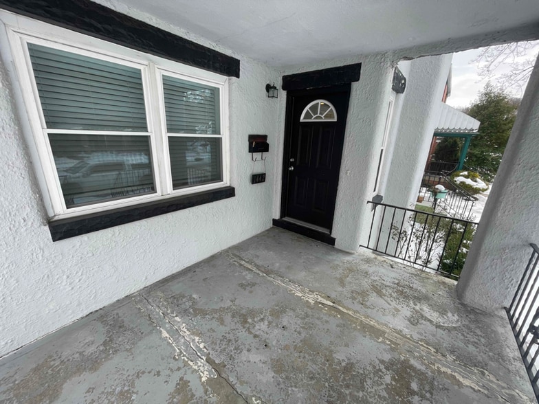 Building Photo - 1442 15th St