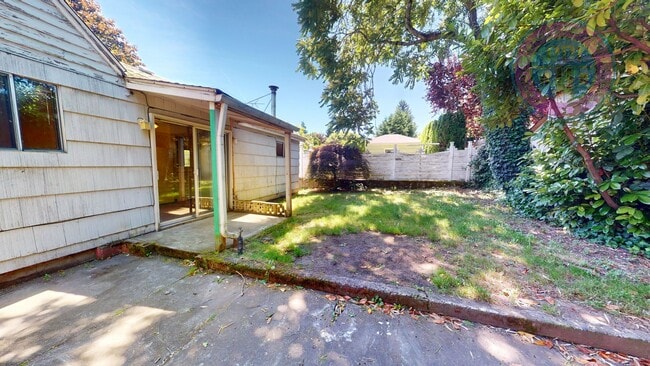 Building Photo - Beaumont - Prime Location!  Great Floor-Plan, Fully Fenced Yard, Pet Friendly!!