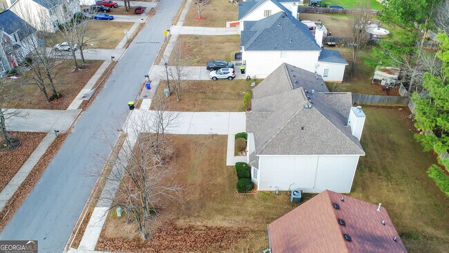 Building Photo - 420 Harvick Cir