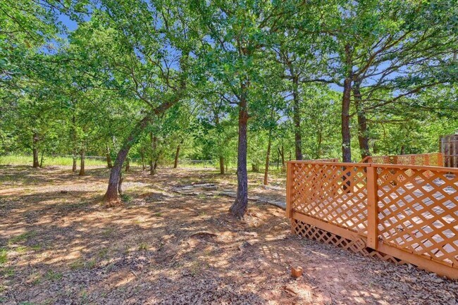 Building Photo - 187 Square Dance Rd