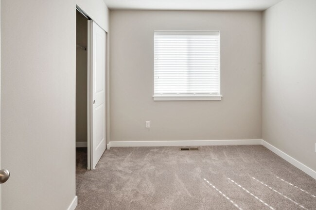 Building Photo - 5BD 2.5BA in LSSD