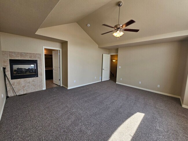 Building Photo - 6471 Stingray Ln