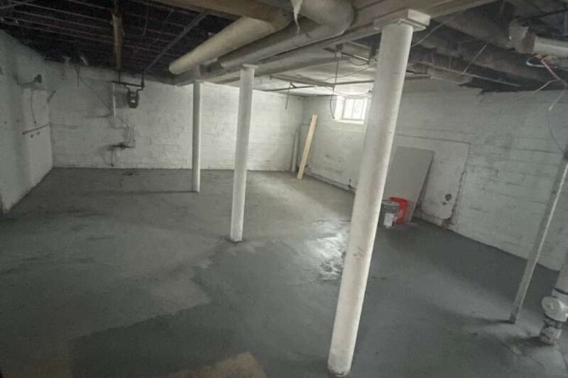 Building Photo - 1486 Middleton Rd