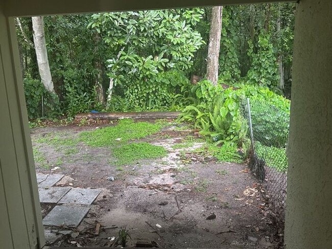 Building Photo - Charming 1/2 duplex in the heart of Orlando