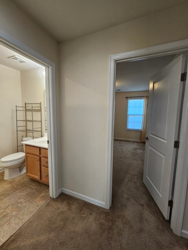 Building Photo - 308 Corday Ln