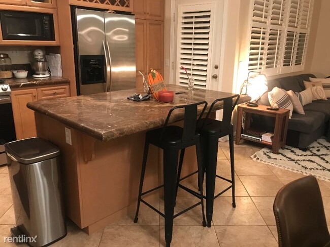 Building Photo - 2 br, 2 bath Condo - 2806 Cherrywood