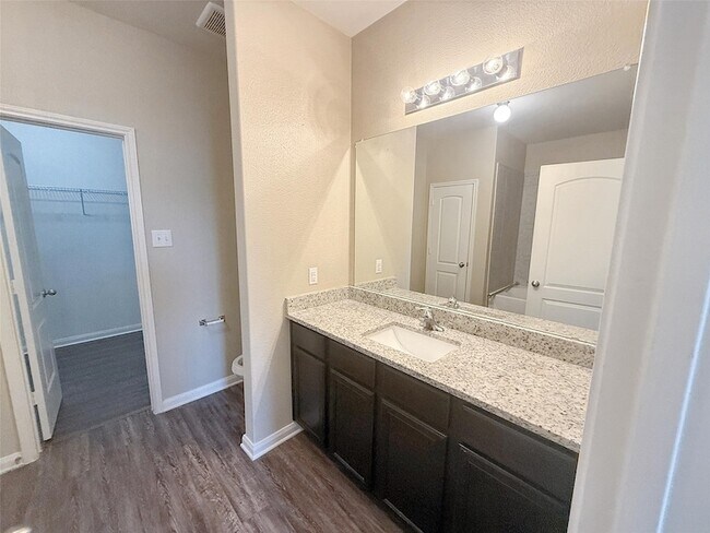 Building Photo - 1409 Park Trails Blvd