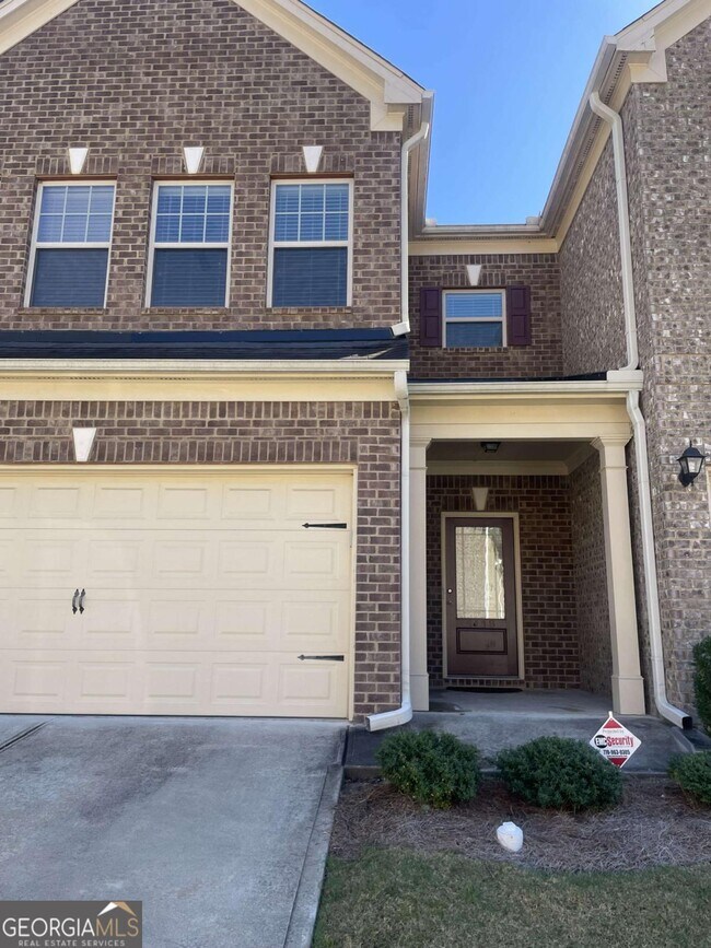 Building Photo - 1418 Haynescrest Ct