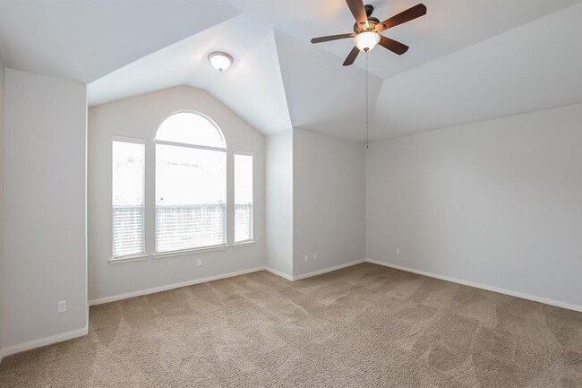Building Photo - 8230 Encinitas Cove Dr