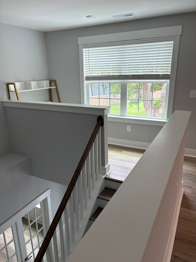 Building Photo - 1148 Sea Lavender Dr