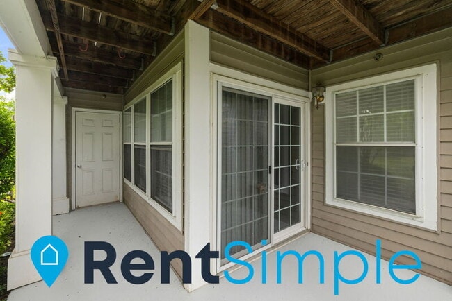 Building Photo - 8075 Lacy Dr