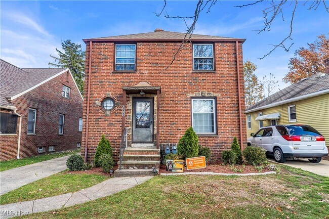 Primary Photo - 6151 Wareham Dr