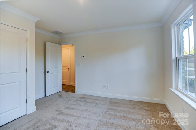 Building Photo - 14104 Loyola Ridge Dr