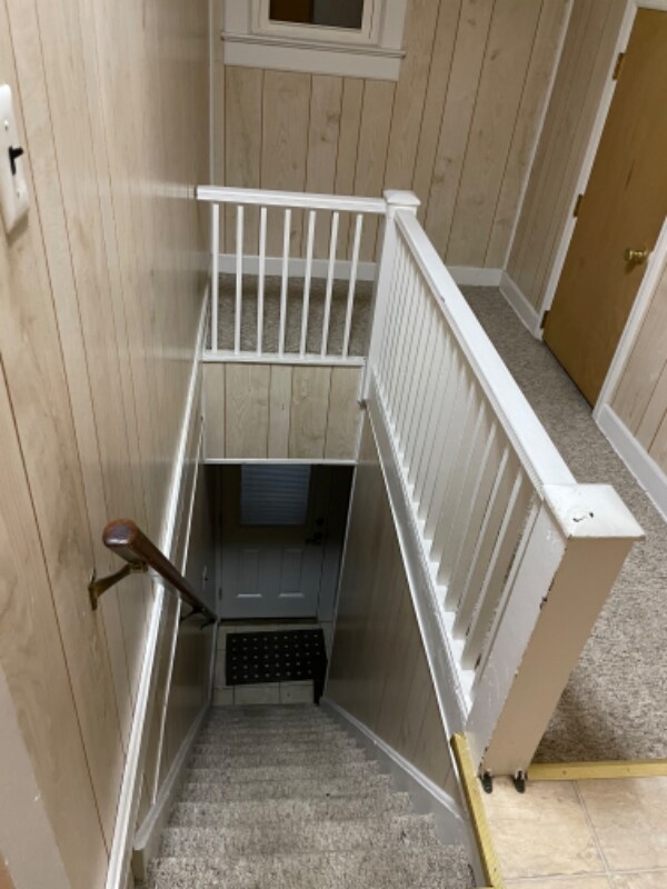 Building Photo - 317 Amon Terrace