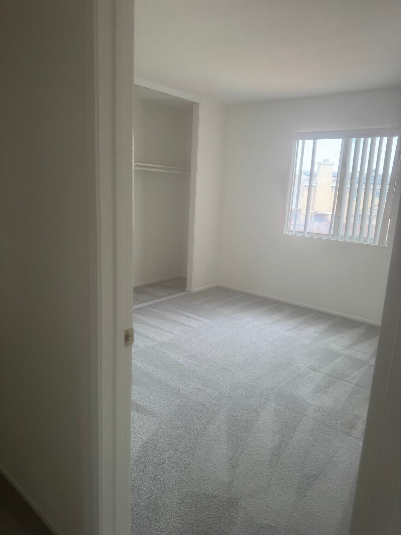 Building Photo - 37916 San Carlos Way