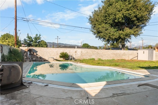 Building Photo - 18811 E Weather Rd