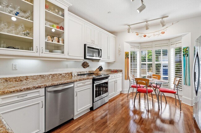 Building Photo - 464 Juno Dunes Way