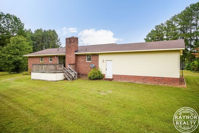Building Photo - 2198 NC-561