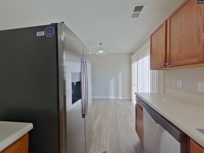 Building Photo - 521 Halleck Ln