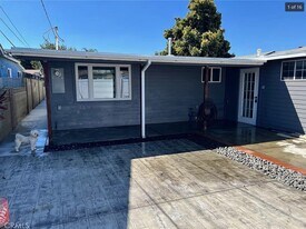 Building Photo - 9106 Hegel St