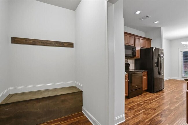 Building Photo - 206 Britt Dr