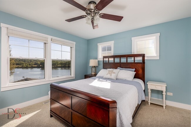 Building Photo - 7 Windward Way