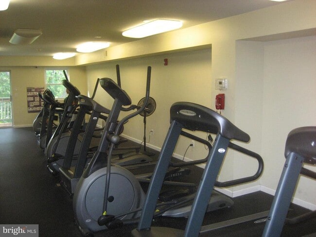 Building Photo - 50 Ramsgate Ct