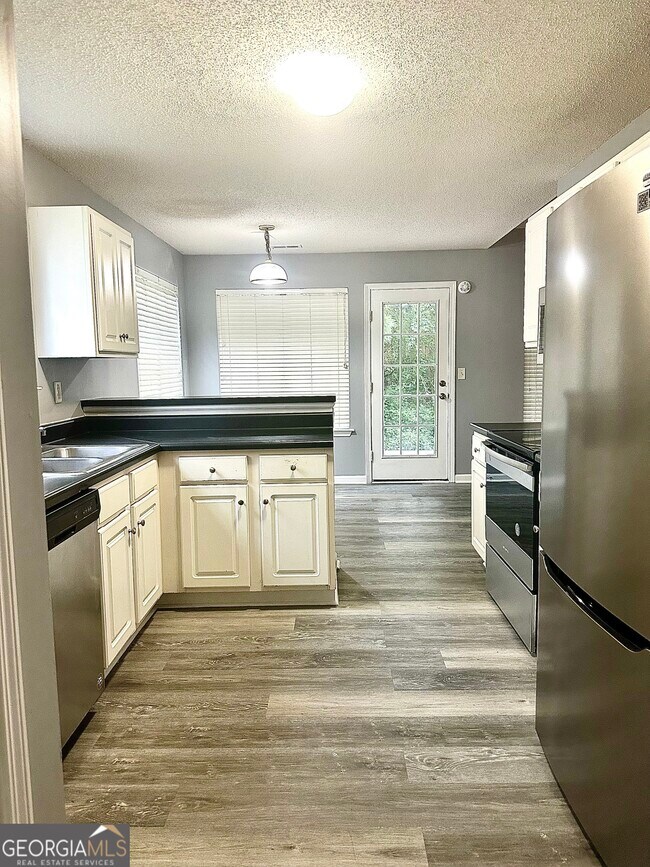Building Photo - 1630 Isleworth Cir