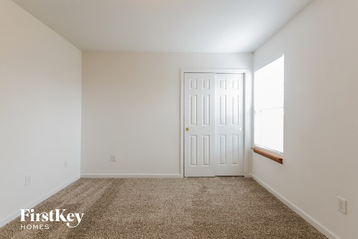 Building Photo - 1038 Rentham Ln